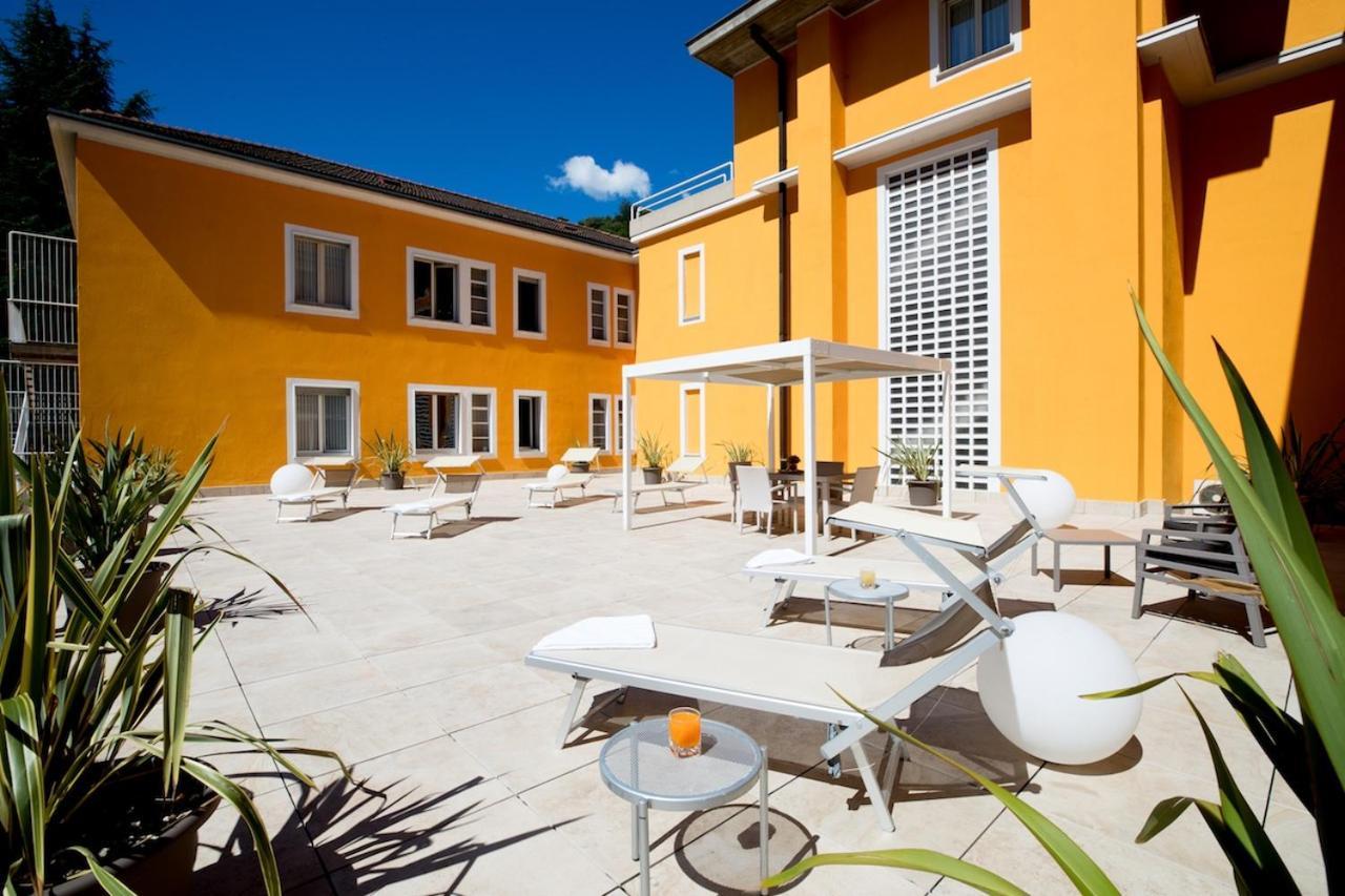 Hotel Brescia & Apartments Darfo Boario Terme Bagian luar foto